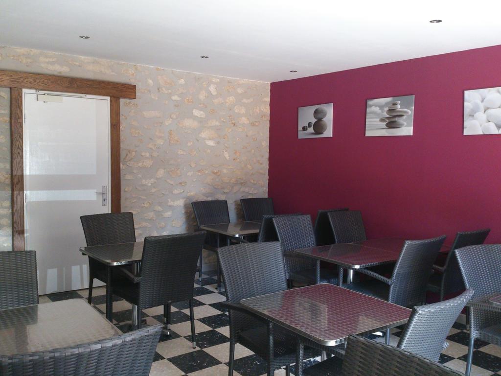 Hôtel Les Petits Oreillers Saint-Martin-dʼArdèche Exterior foto